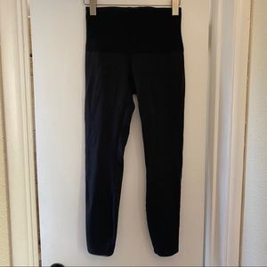 High rise lululemon 7/8 lace detailing